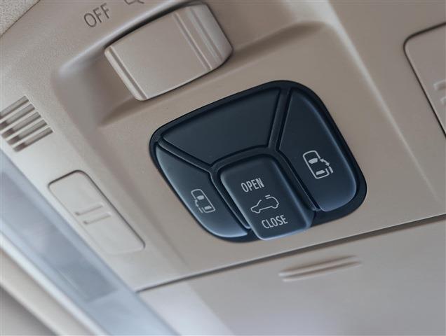 TOYOTA ALPHARD HYBRID X CH0000061024