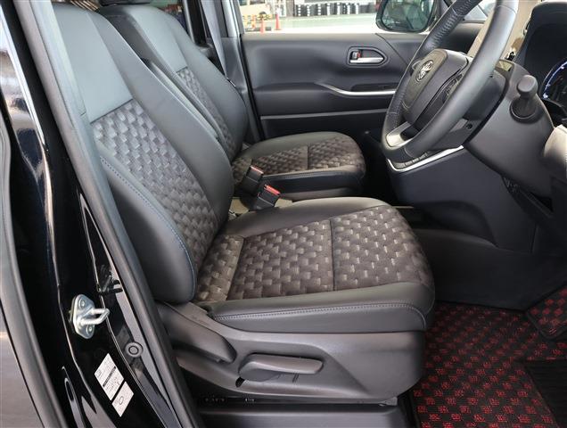 TOYOTA VOXY Hybrid S-Z CH0000062041