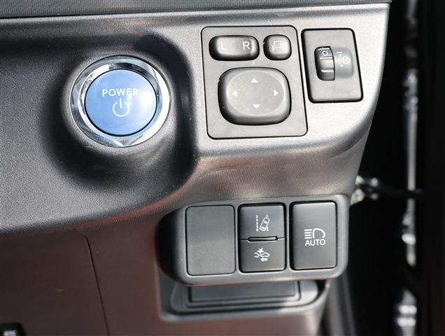 TOYOTA AQUA S TSS CH0000061368