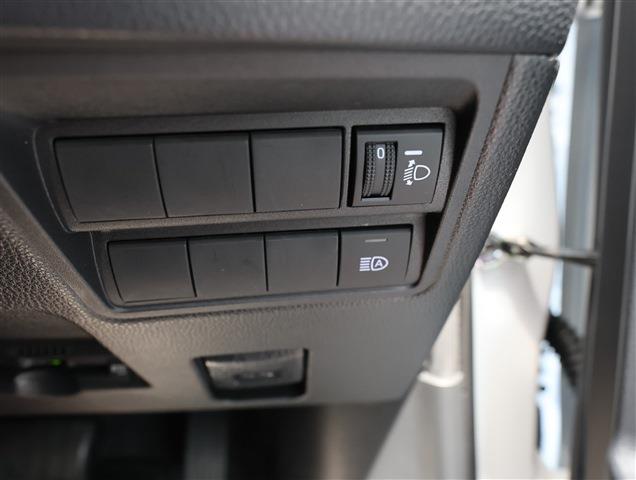 TOYOTA YARIS X CH0000061864