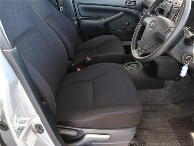 TOYOTA PROBOX VAN DX CH0000061138