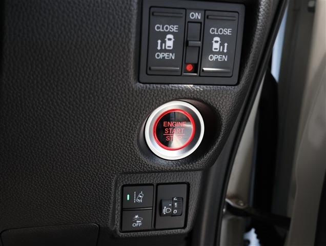HONDA N BOX CUSTOM L Turbo SENSING CH0000060413