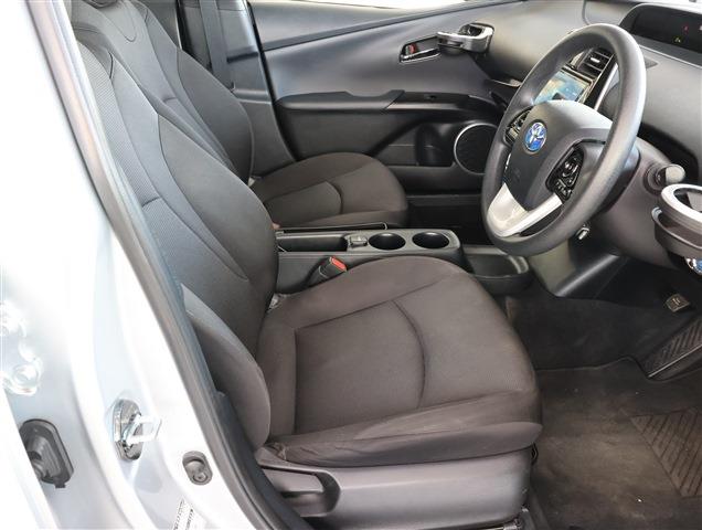 TOYOTA PRIUS E CH0000058526