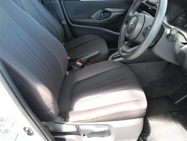 TOYOTA YARIS X CH0000061864