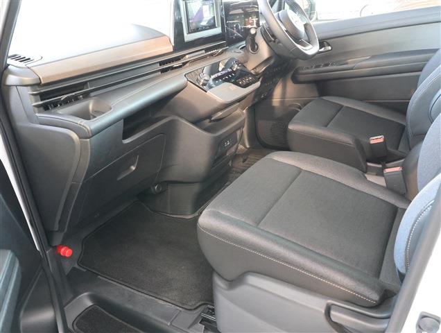 NISSAN SERENA Highway Star V CH0000058516
