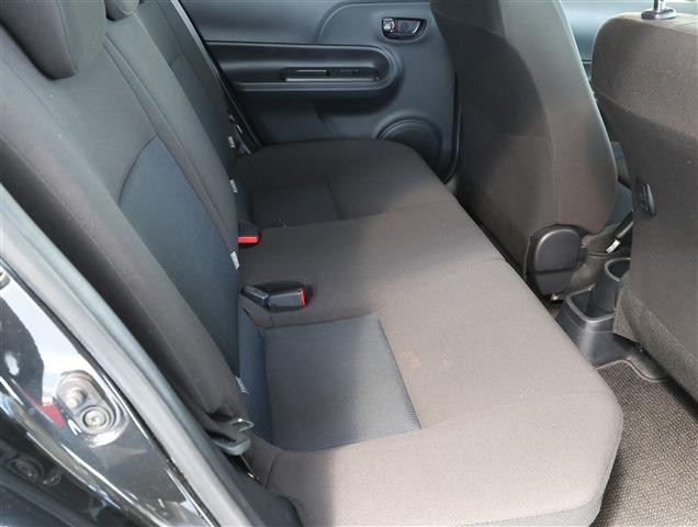 TOYOTA AQUA S TSS CH0000061368
