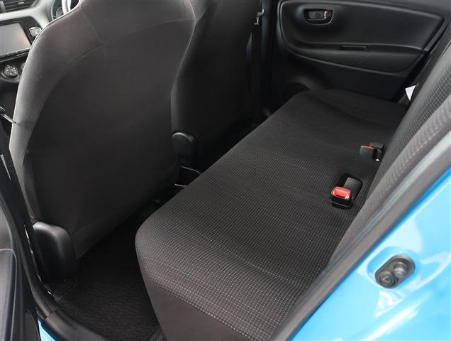 TOYOTA VITZ F TSS CH0000060344