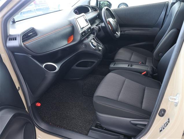 TOYOTA SIENTA Fun Base G CH0000062222