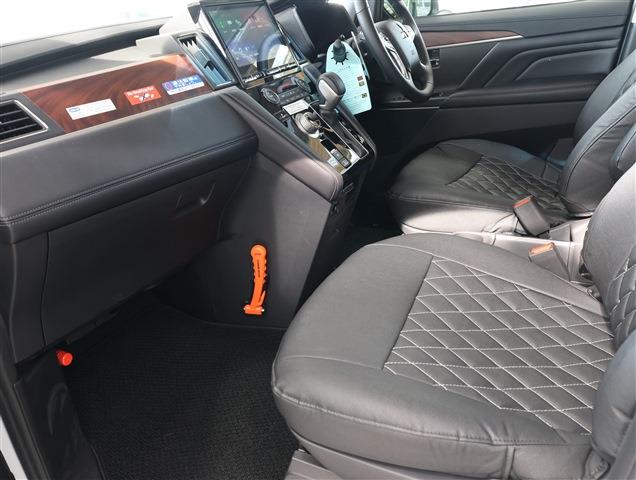 MITSUBISHI DELICA D:5 P CH0000061330
