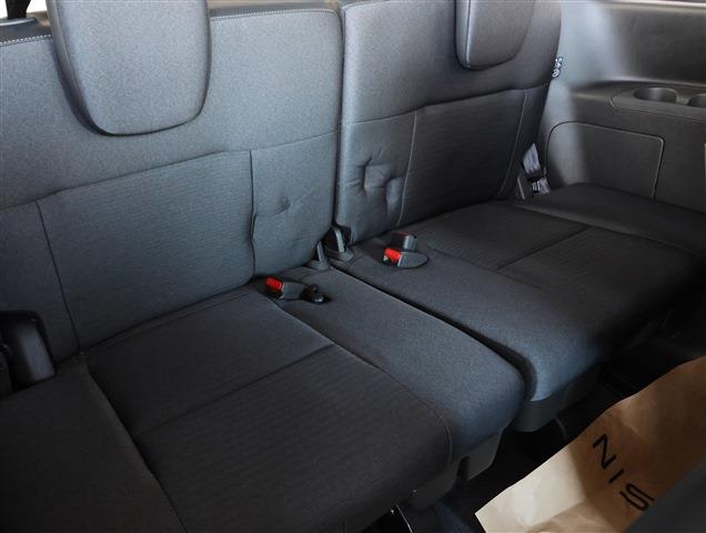NISSAN SERENA e-4ORCE Highway Star V CH0000058543