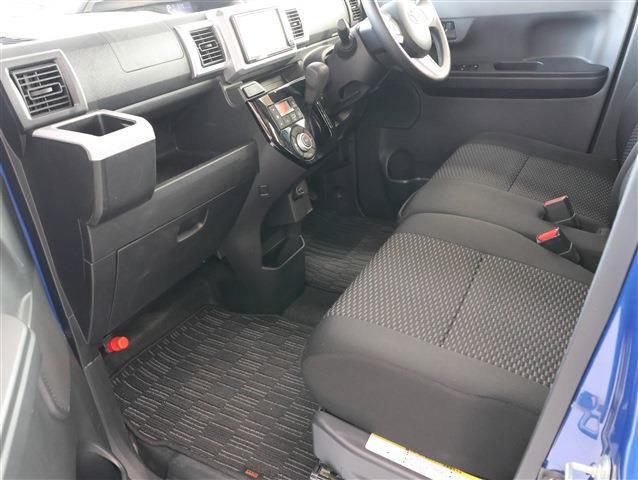 TOYOTA PIXIS MEGA L SA3 CH0000056410