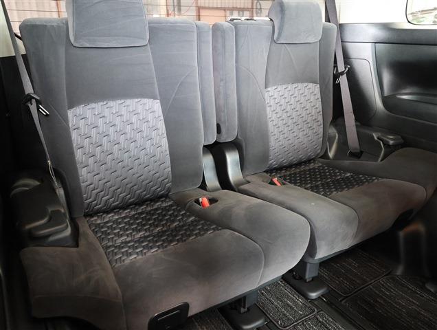 TOYOTA ALPHARD S A Package CH0000060065