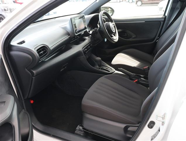 TOYOTA YARIS Hybrid X CH0000061866