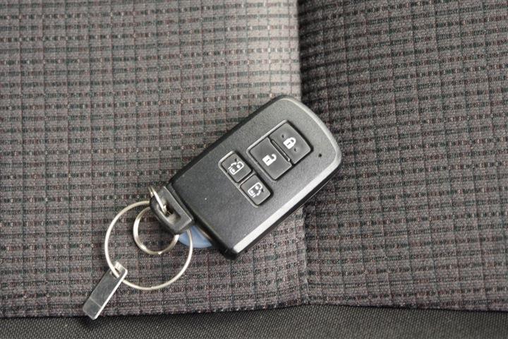 TOYOTA SIENTA G CH0000059415