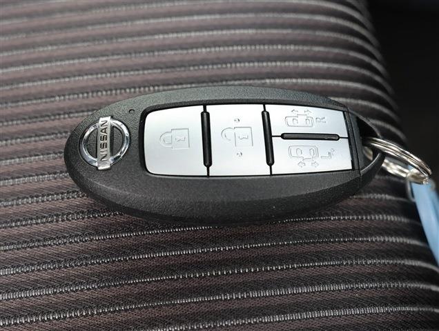 NISSAN SERENA e-POWER Highway Star V CH0000061395