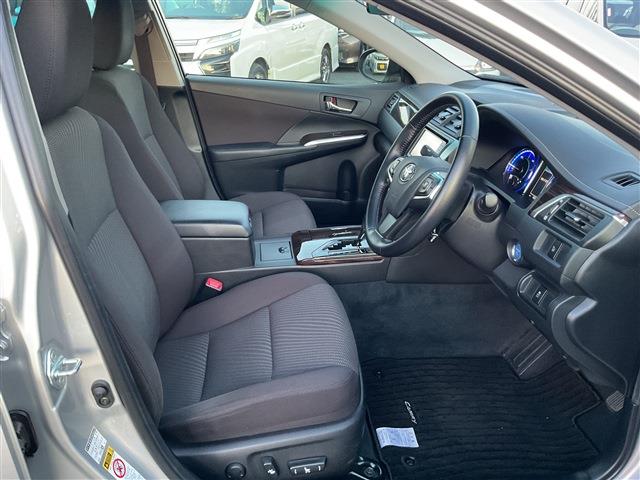 TOYOTA CAMRY Hybrid G Package CH0000059436