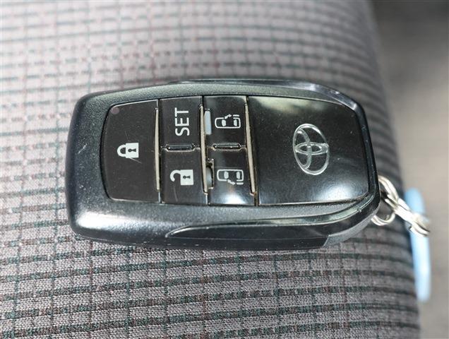 TOYOTA SIENTA Fun Base G CH0000062199