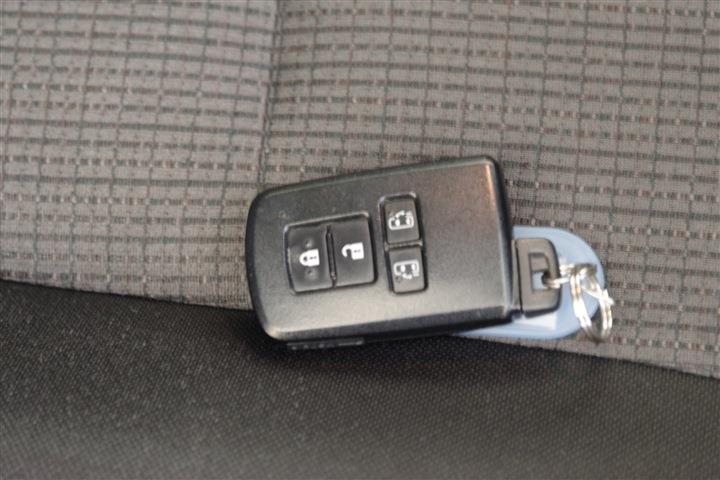 TOYOTA SIENTA Fun Base G CH0000057782