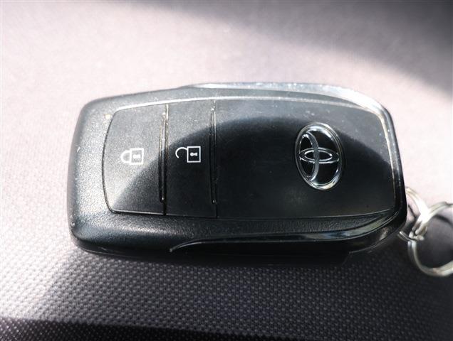 TOYOTA YARIS X CH0000061864