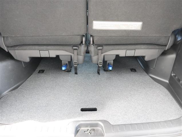 NISSAN SERENA e-POWER Highway Star V CH0000061395