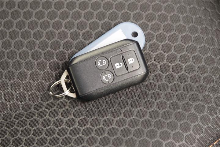 SUZUKI SPACIA GEAR Hybrid XZ Turbo CH0000057603