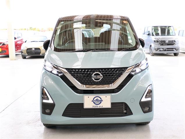 NISSAN DAYZ HS-X Pro Edition CH0000059474