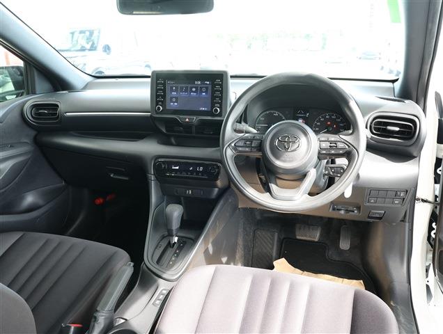 TOYOTA YARIS Hybrid X CH0000061866
