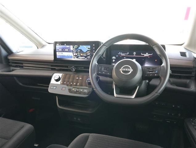 NISSAN SERENA e-POWER Highway Star V CH0000058076