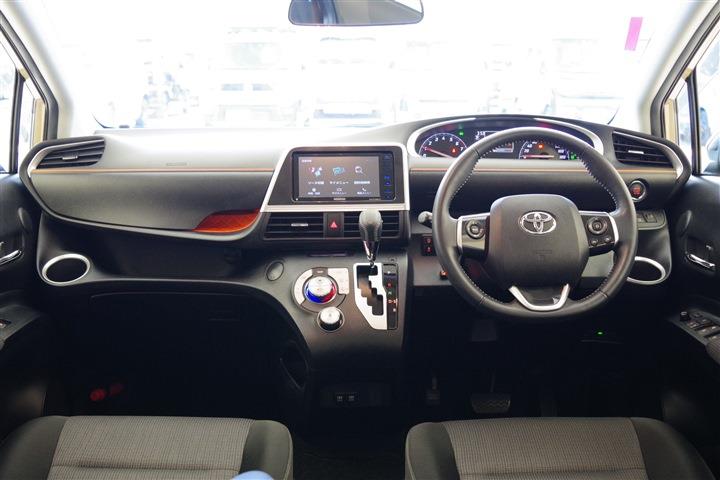 TOYOTA SIENTA Fun Base G CH0000057782