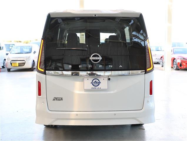 NISSAN SERENA Highway Star V CH0000058516