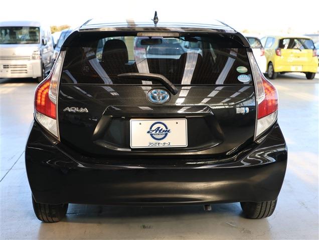 TOYOTA AQUA S CH0000059897