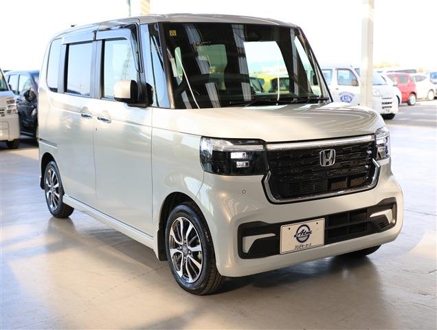 HONDA N BOX CUSTOM Base Grade CH0000060020
