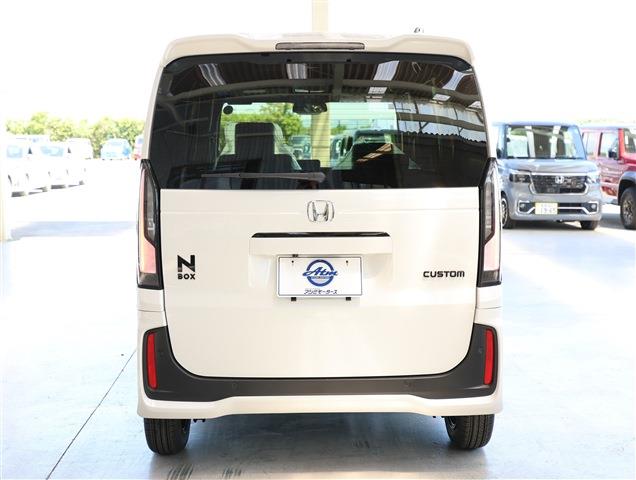 HONDA N BOX CUSTOM Black Style CH0000061882