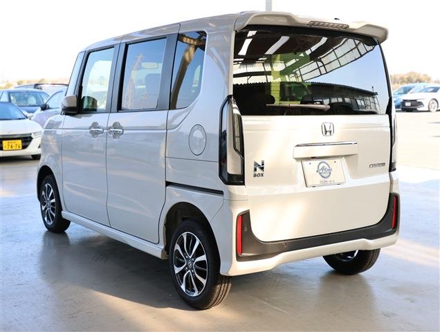 HONDA N BOX CUSTOM Base Grade CH0000060003
