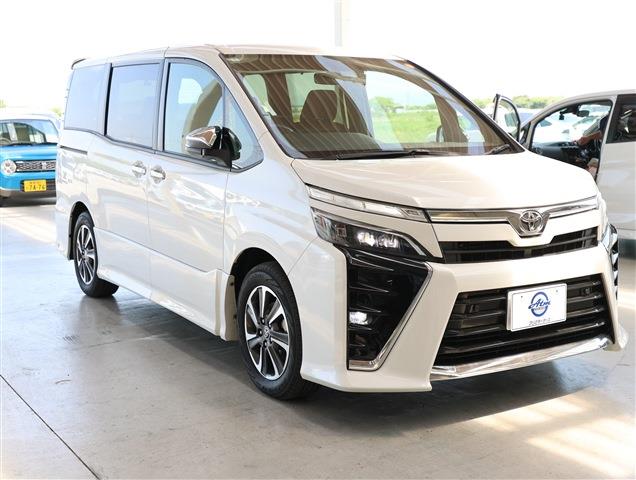 TOYOTA VOXY ZS Kirameki CH0000061101