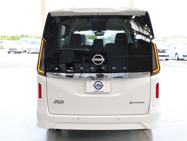 NISSAN SERENA e-POWER Highway Star V CH0000057798