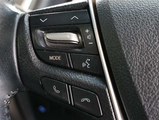 TOYOTA ALPHARD S A Package CH0000060065