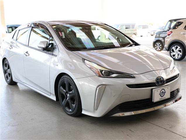TOYOTA PRIUS E CH0000058526