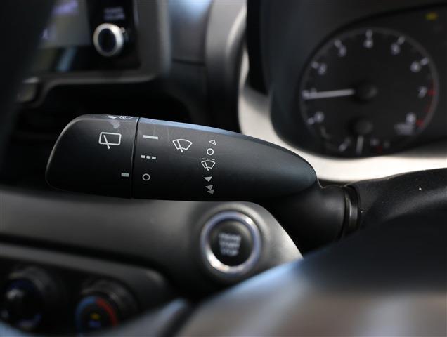 TOYOTA YARIS X CH0000061864