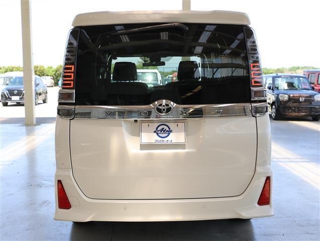 TOYOTA VOXY ZS Kirameki 3 CH0000062051