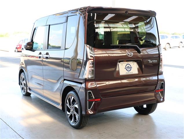 DAIHATSU TANTO CUSTOM X CH0000057751