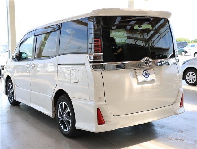 TOYOTA VOXY ZS Kirameki 3 CH0000062051