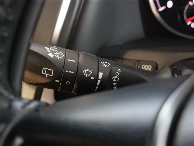 TOYOTA ALPHARD S A Package CH0000058070