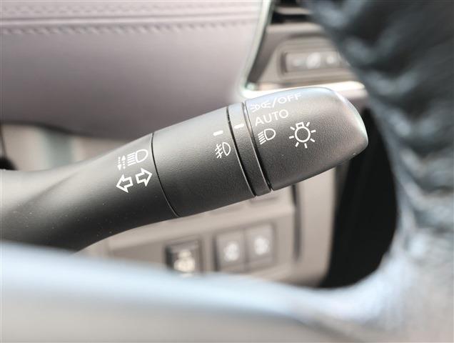 NISSAN SERENA e-POWER Highway Star V CH0000061395