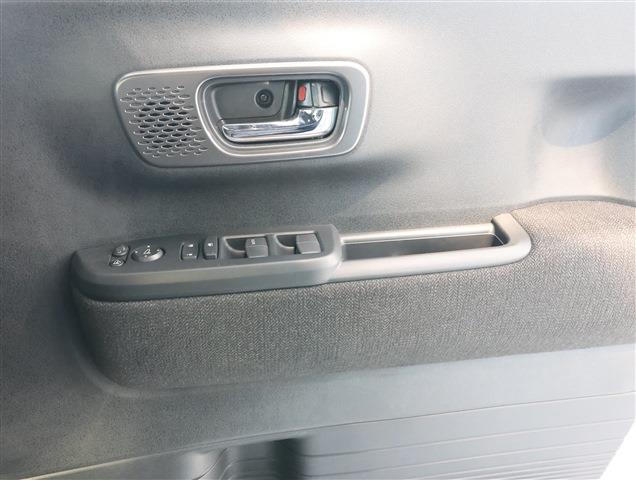 HONDA N BOX CUSTOM Base Grade CH0000060020