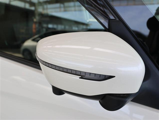 NISSAN SERENA e-POWER Highway Star V CH0000061395