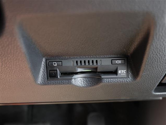 TOYOTA YARIS Hybrid X CH0000061866
