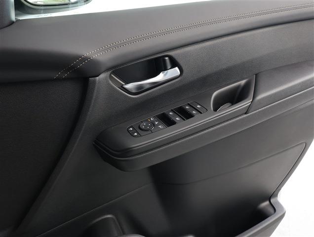 NISSAN SERENA e-POWER Highway Star V CH0000057798