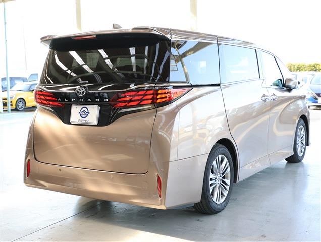 TOYOTA ALPHARD Z CH0000060379
