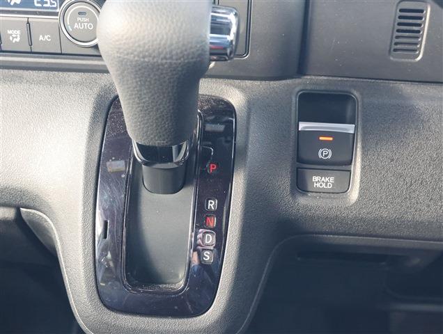 HONDA N BOX CUSTOM Base Grade CH0000060020
